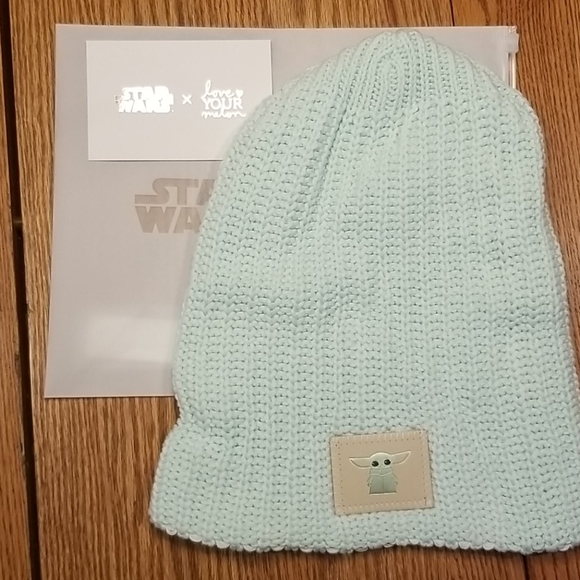 Star Wars Baby Yoda Beanie Adult 